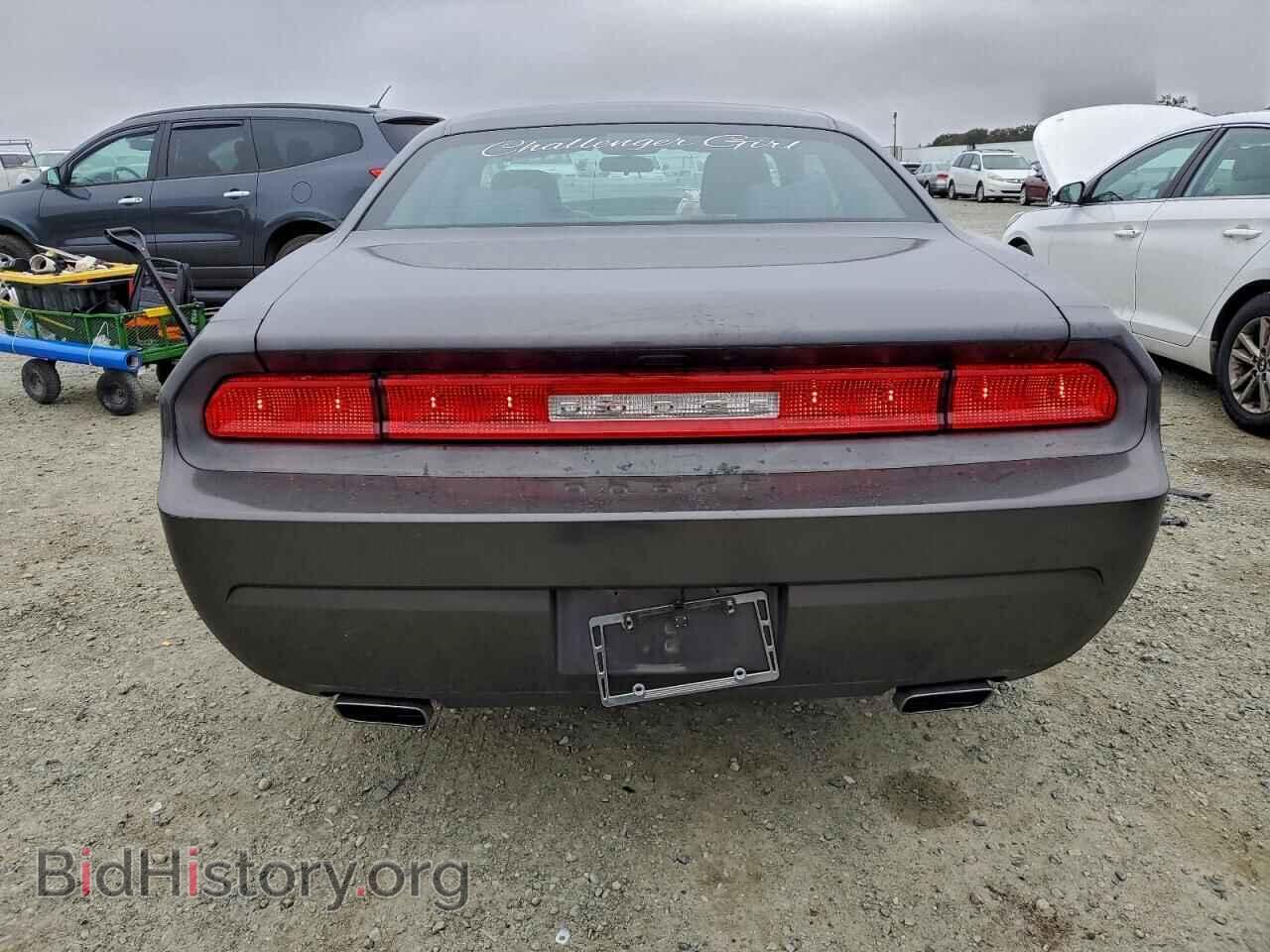 2014 DODGE CHALLENGER - VIN: 2C3CDYAG4EH256208 - Фото 6