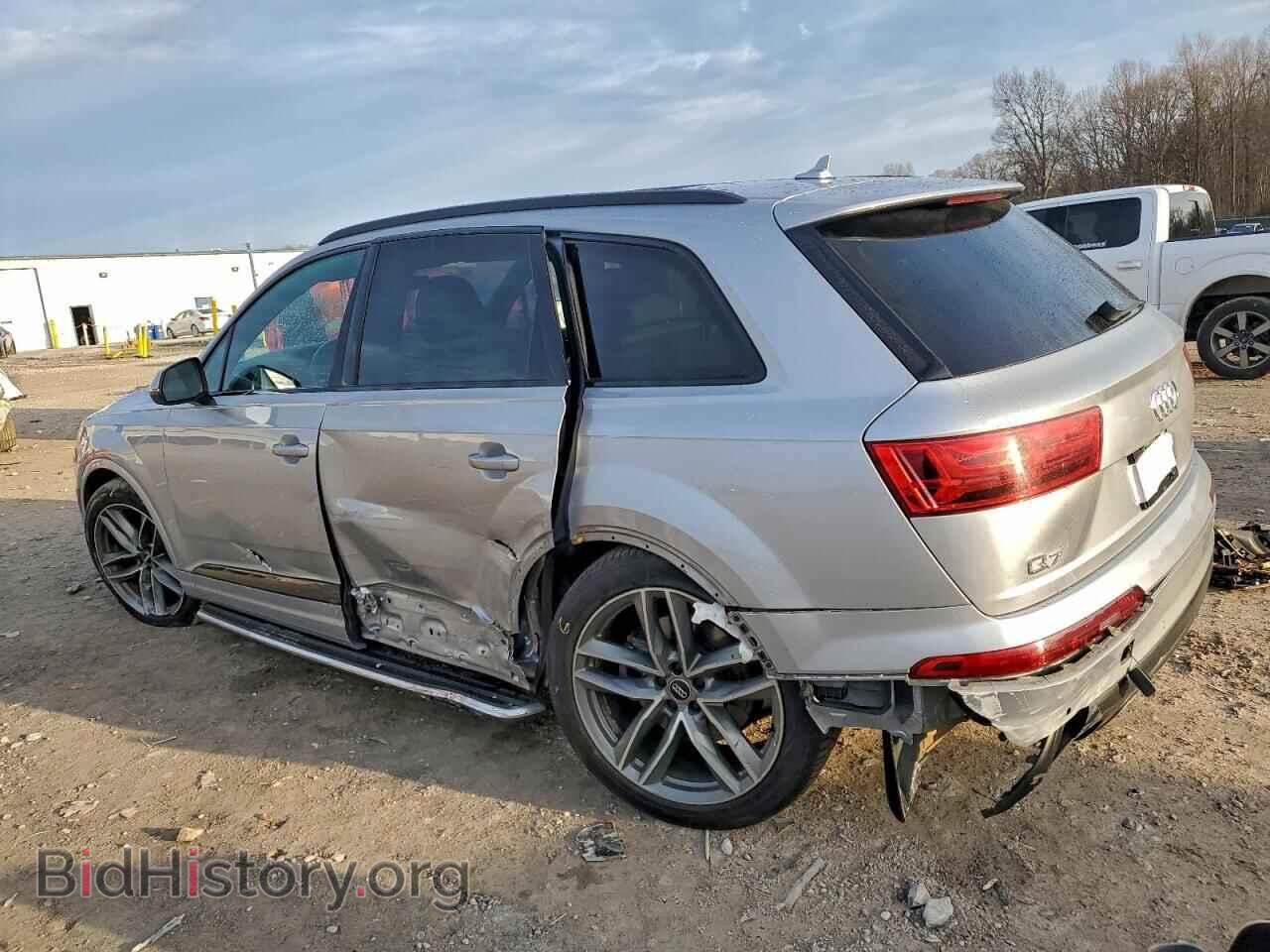 2018 AUDI Q7 - VIN: WA1VAAF71JD011185 - Фото 2