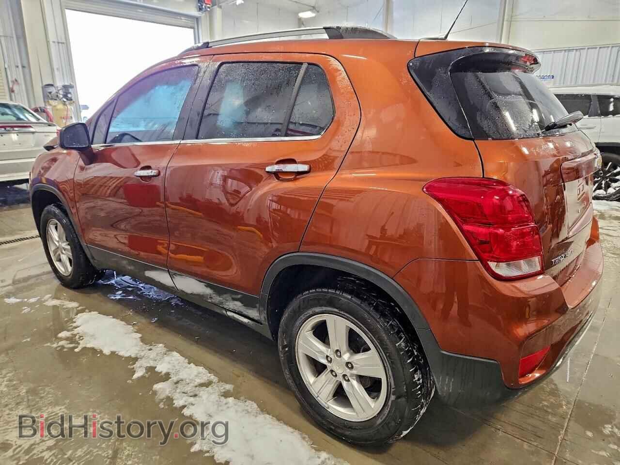 2019 CHEVROLET TRAX - VIN: 3GNCJPSB3KL237225 - Фото 2