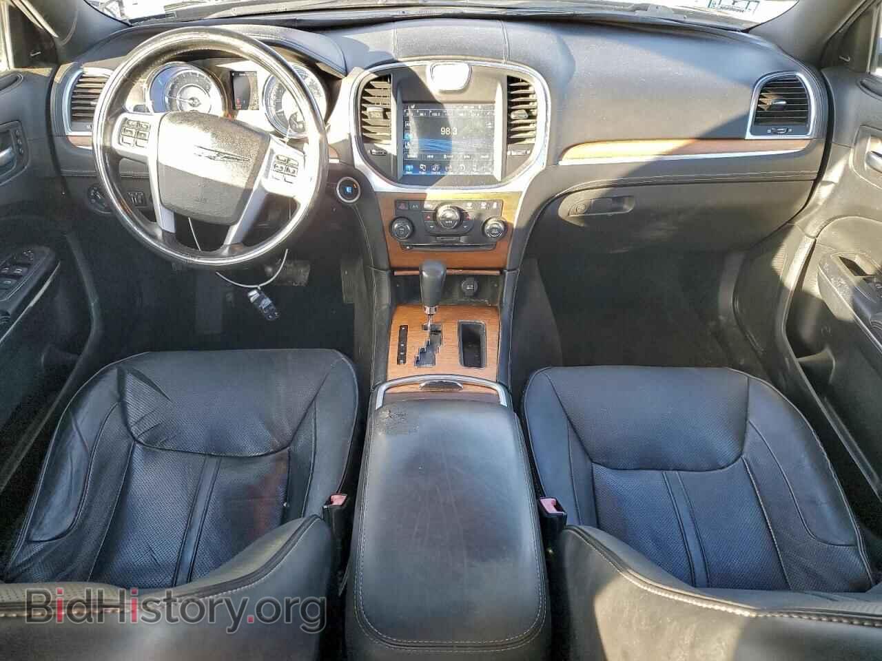 2012 CHRYSLER 300 - VIN: 2C3CCAST7CH275158 - Фото 8