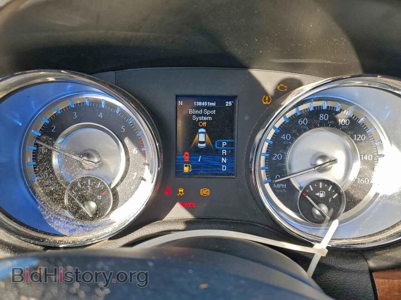 2012 CHRYSLER 300 - VIN: 2C3CCAST7CH275158 - Фото 9