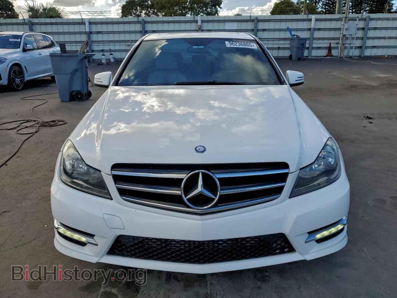 2014 MERCEDES-BENZ C-CLASS - VIN: WDDGF4HB5EA961002 - Фото 5