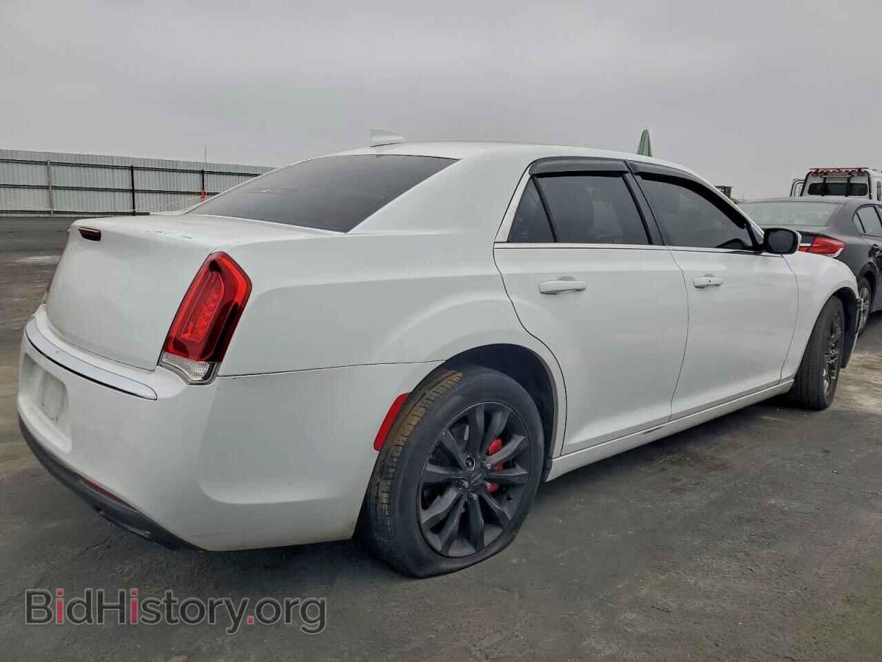 2015 CHRYSLER 300 - VIN: 2C3CCARG9FH757031 - Фото 3
