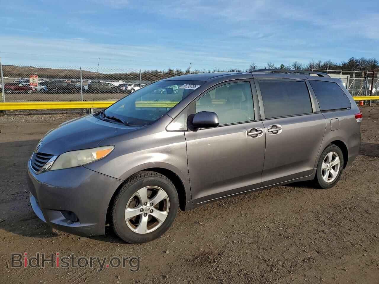 Photo 5TDKK3DC4BS086065 - TOYOTA All Models 2011