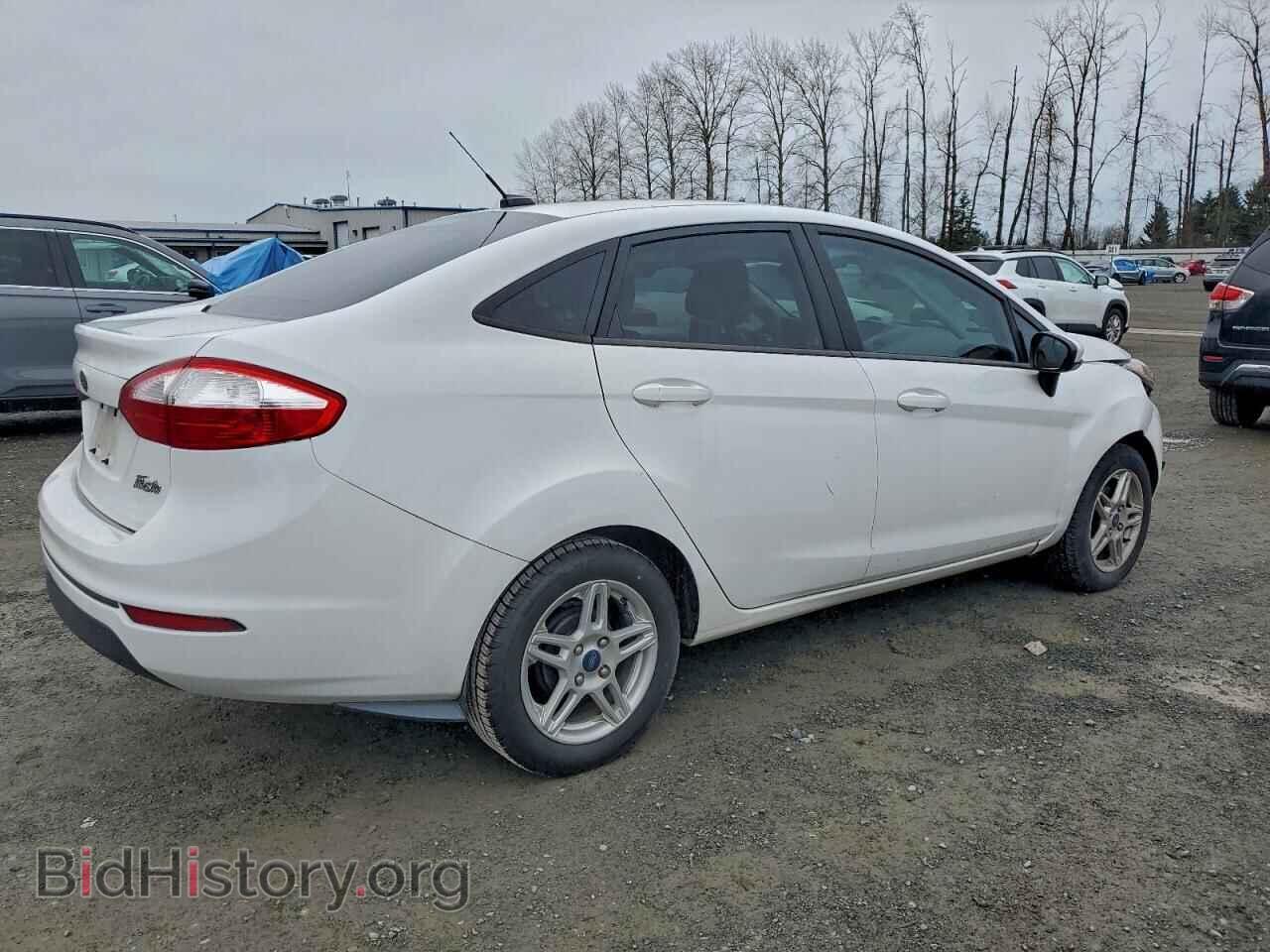 2017 FORD FIESTA - VIN: 3FADP4BJ2HM132783 - Фото 3