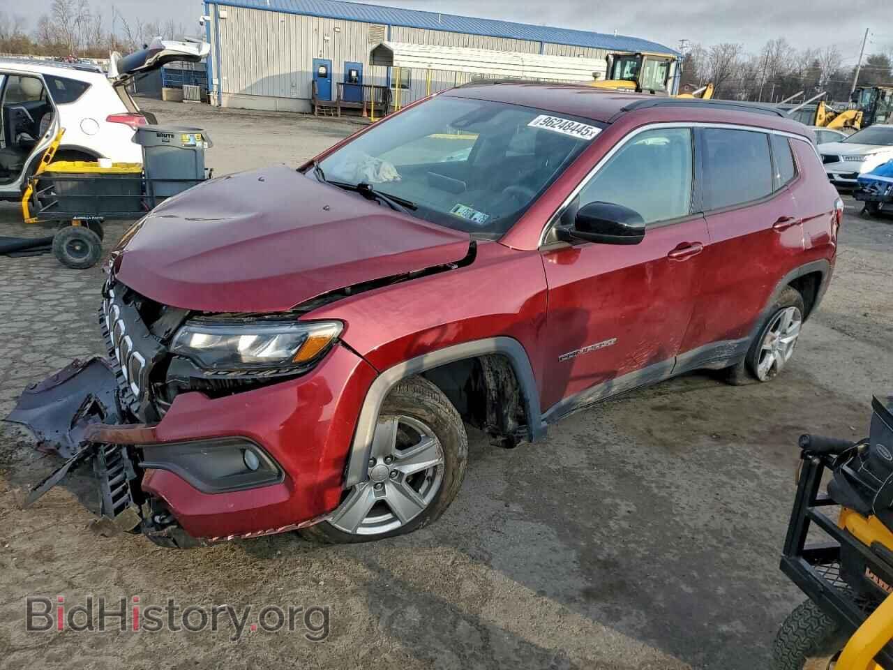 Фотография 3C4NJDBB6NT216910 - JEEP COMPASS 2022