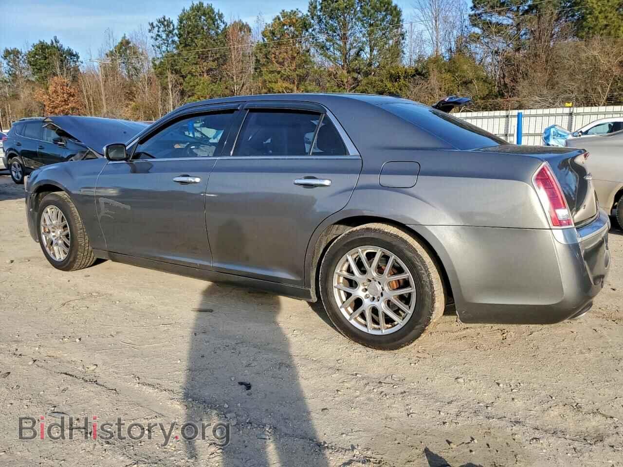 2012 CHRYSLER 300 - VIN: 2C3CCACG2CH275005 - Фото 2