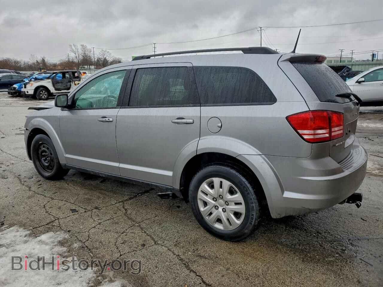 2018 DODGE JOURNEY - VIN: 3C4PDCAB1JT520023 - Фото 2