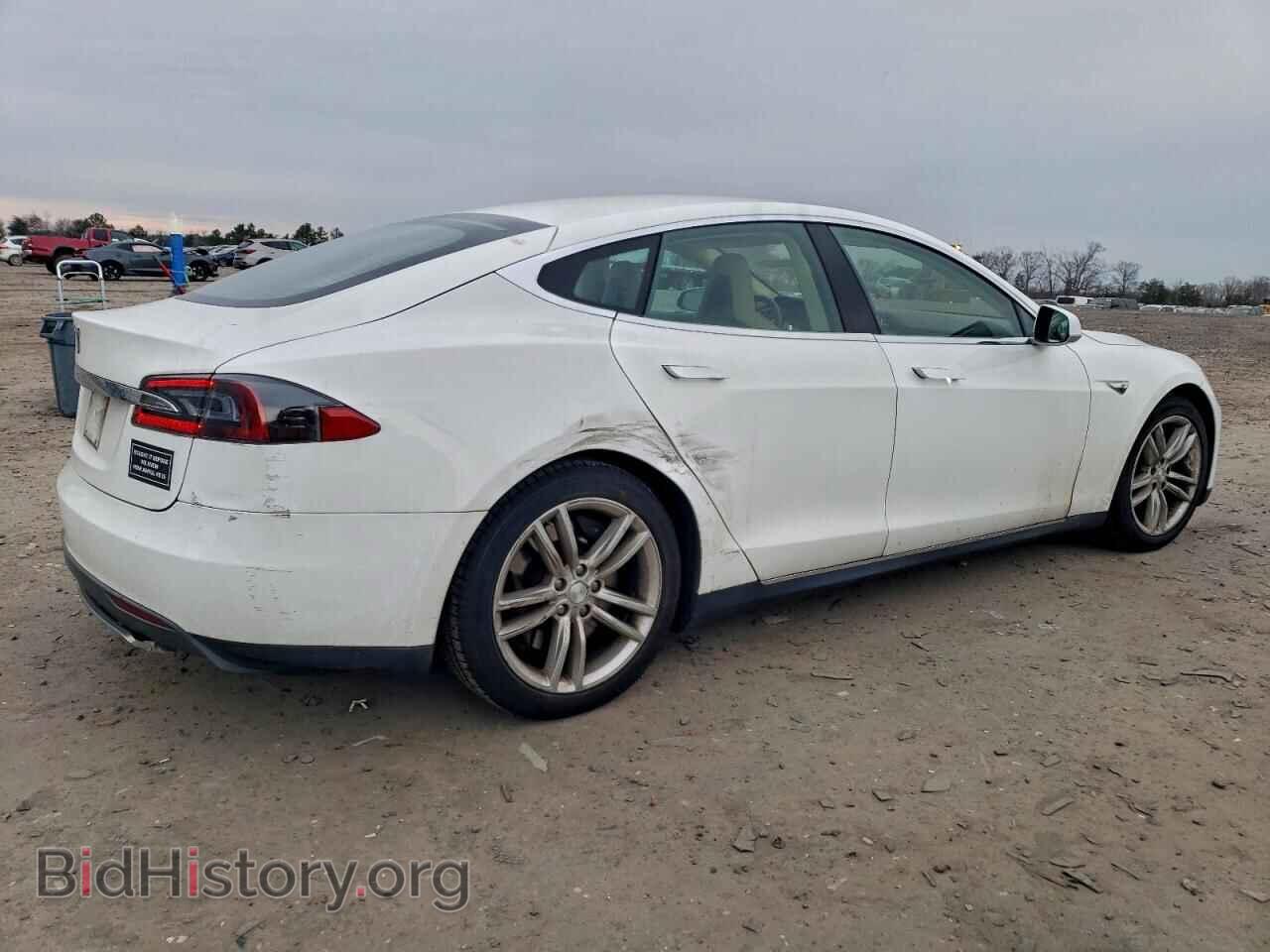2013 TESLA MODEL S - VIN: 5YJSA1CN8DFP03405 - Фото 3