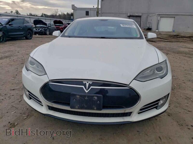 2013 Tesla MODEL S (VIN 5YJSA1CN8DFP03405) — фото 5 из 12