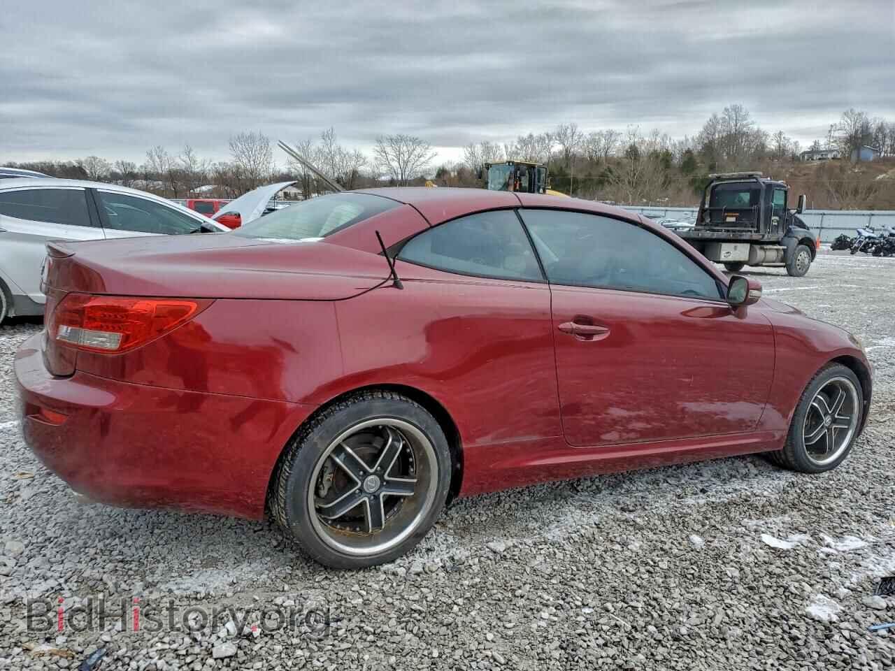 2010 LEXUS IS - VIN: JTHFF2C25A2501049 - Photo 3