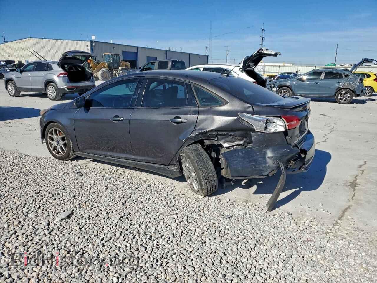 2015 FORD FOCUS - VIN: 1FADP3F28FL384906 - Photo 2