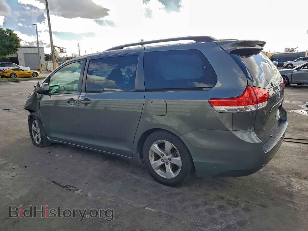 2012 TOYOTA All Models - VIN: 5TDKK3DC1CS214103 - Фото 2