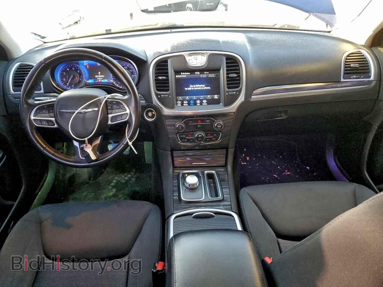 2020 CHRYSLER 300 - VIN: 2C3CCAAG7LH239183 - Фото 8