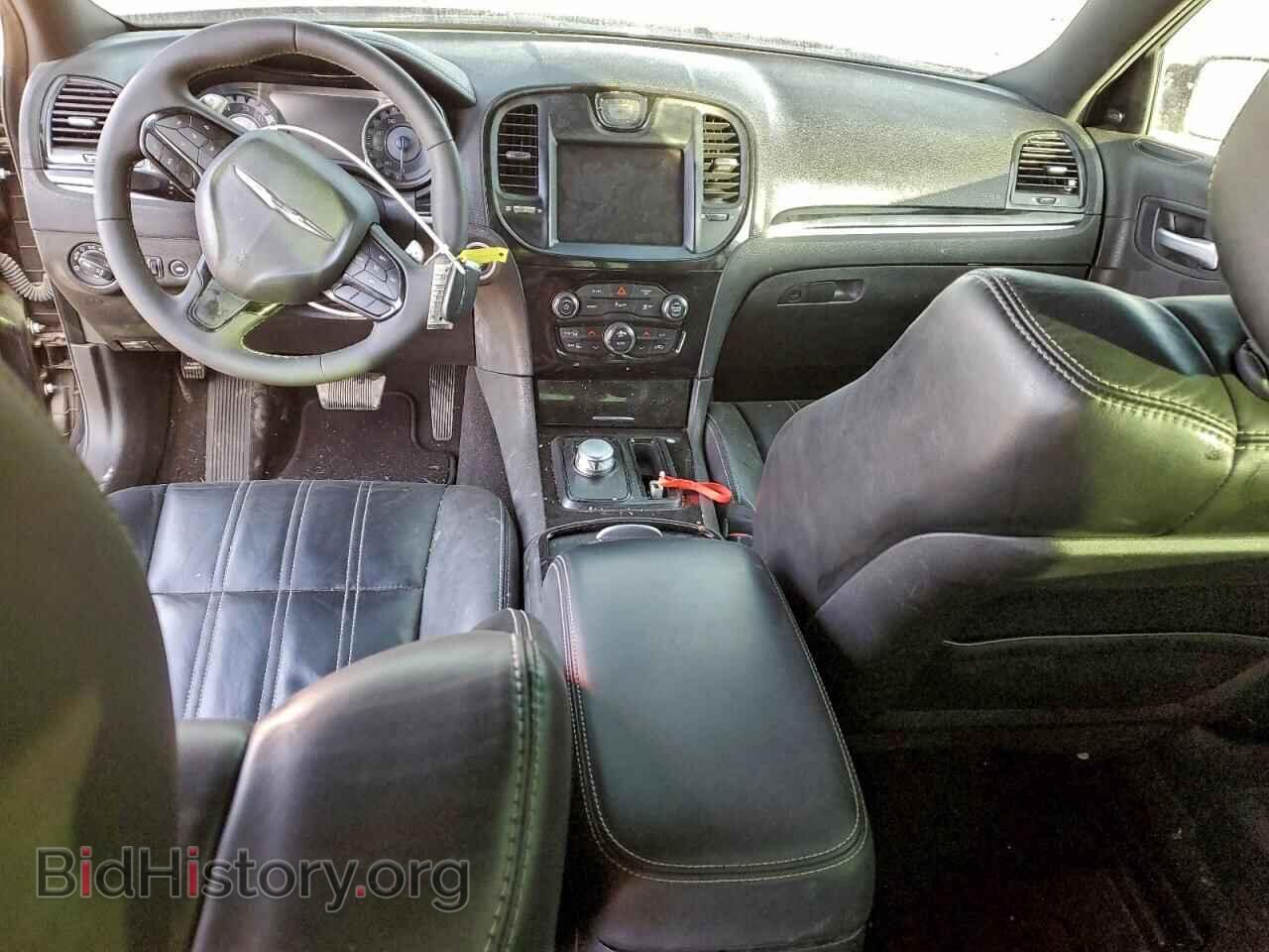 2023 CHRYSLER 300 - VIN: 2C3CCABG9PH565510 - Photo 8