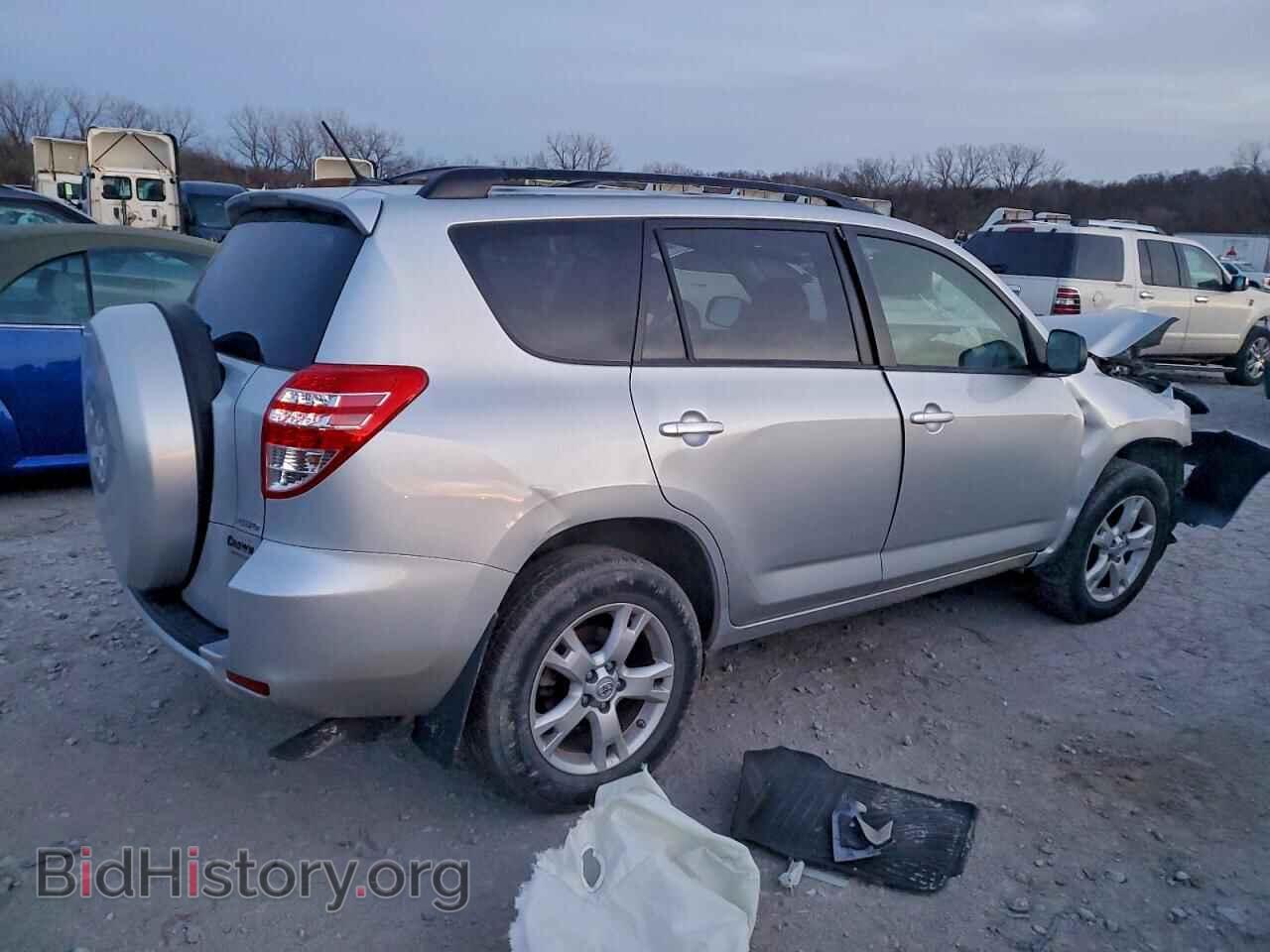 2012 TOYOTA RAV4 - VIN: JTMBF4DV2CD046141 - Фото 3