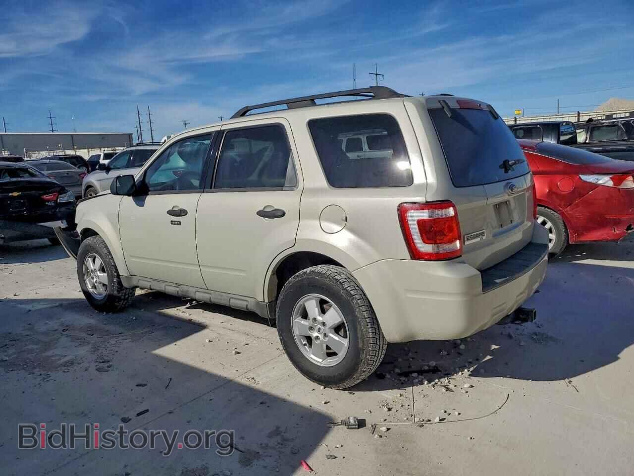 2009 FORD ESCAPE - VIN: 1FMCU03GX9KC03680 - Фото 2