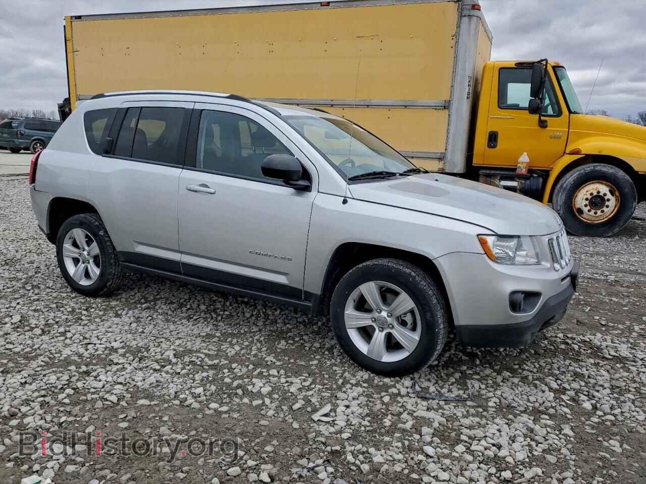 2012 JEEP COMPASS - VIN: 1C4NJCEB5CD660420 - Photo 4