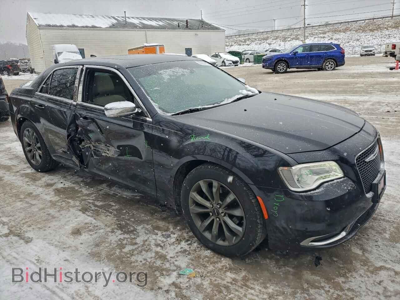 2016 CHRYSLER 300 - VIN: 2C3CCAAG5GH273743 - Фото 4