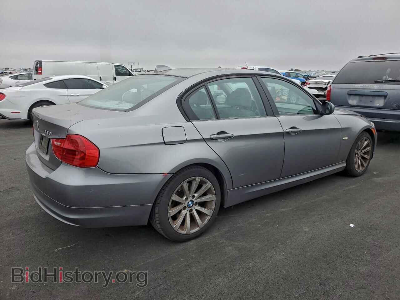 2011 BMW 3 SERIES - VIN: WBAPH5G59BNM73503 - Фото 3