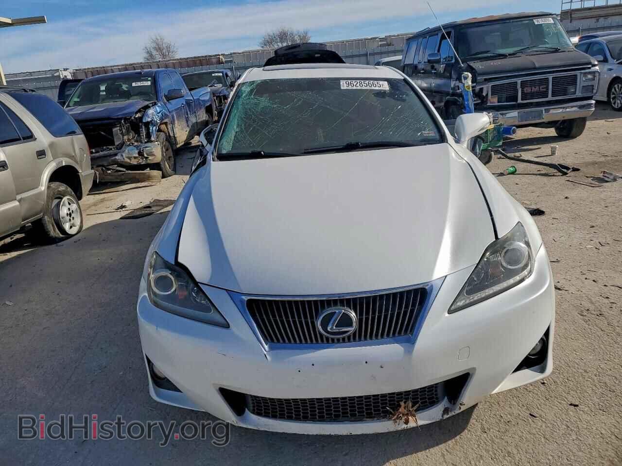2011 LEXUS IS - VIN: JTHCF5C28B5051191 - Photo 5