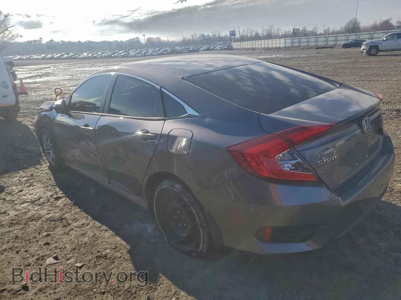 2018 HONDA CIVIC - VIN: 19XFC2F50JE036098 - Фото 2
