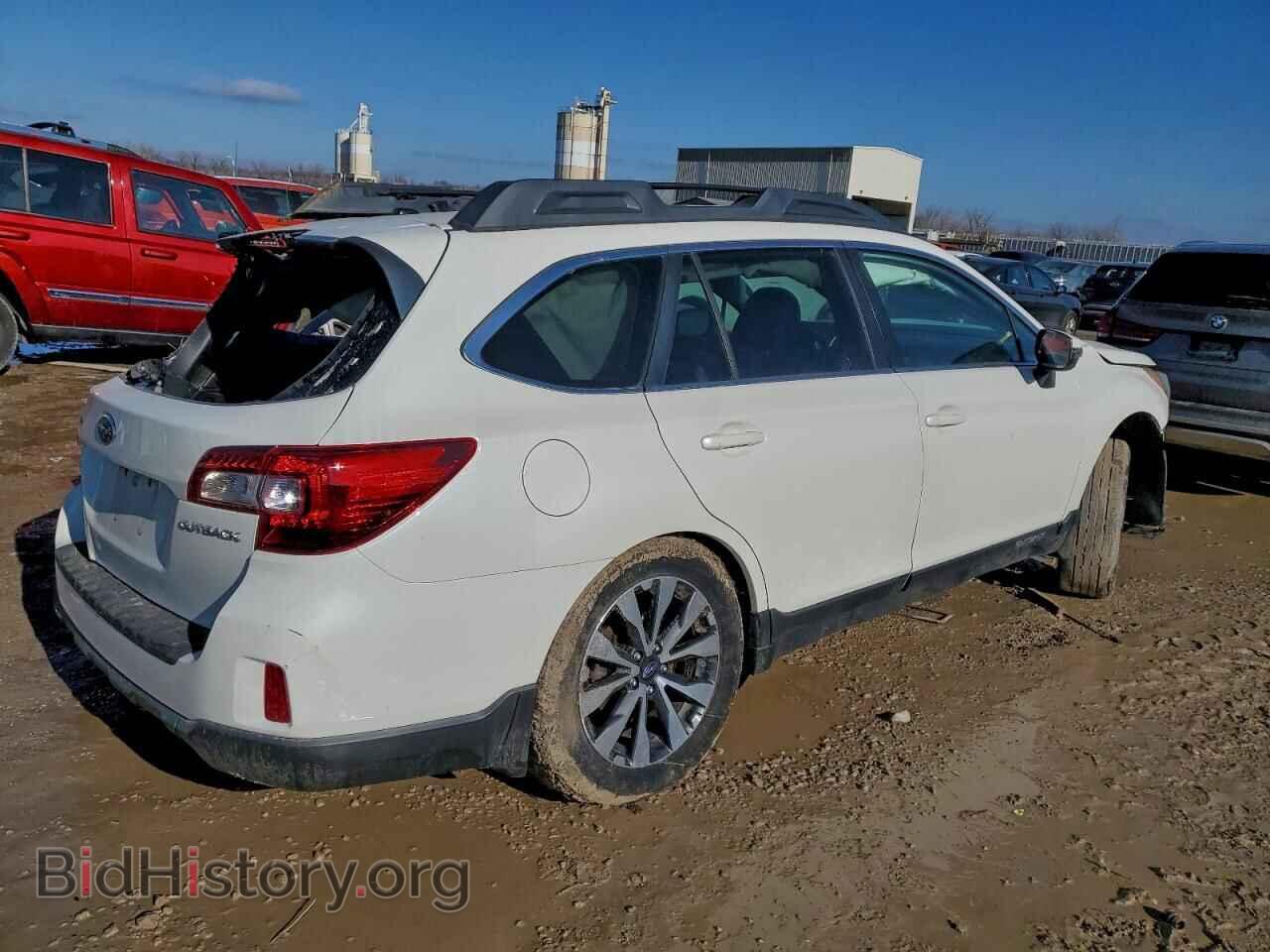 2015 SUBARU OUTBACK - VIN: 4S4BSBLC5F3225702 - Фото 3