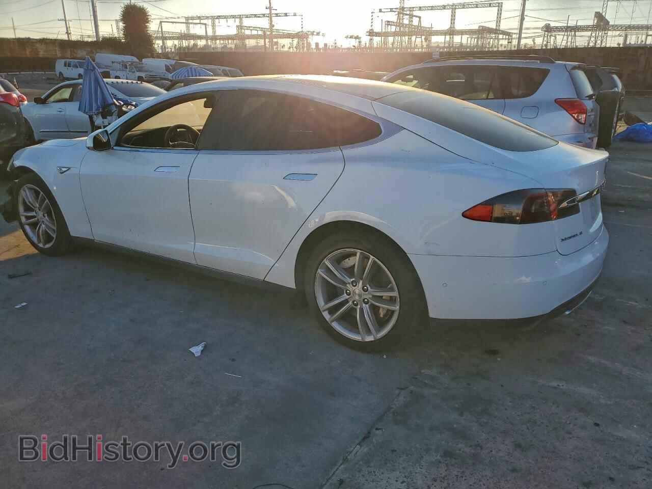 2016 TESLA MODEL S - VIN: 5YJSA1E12GF129530 - Фото 2