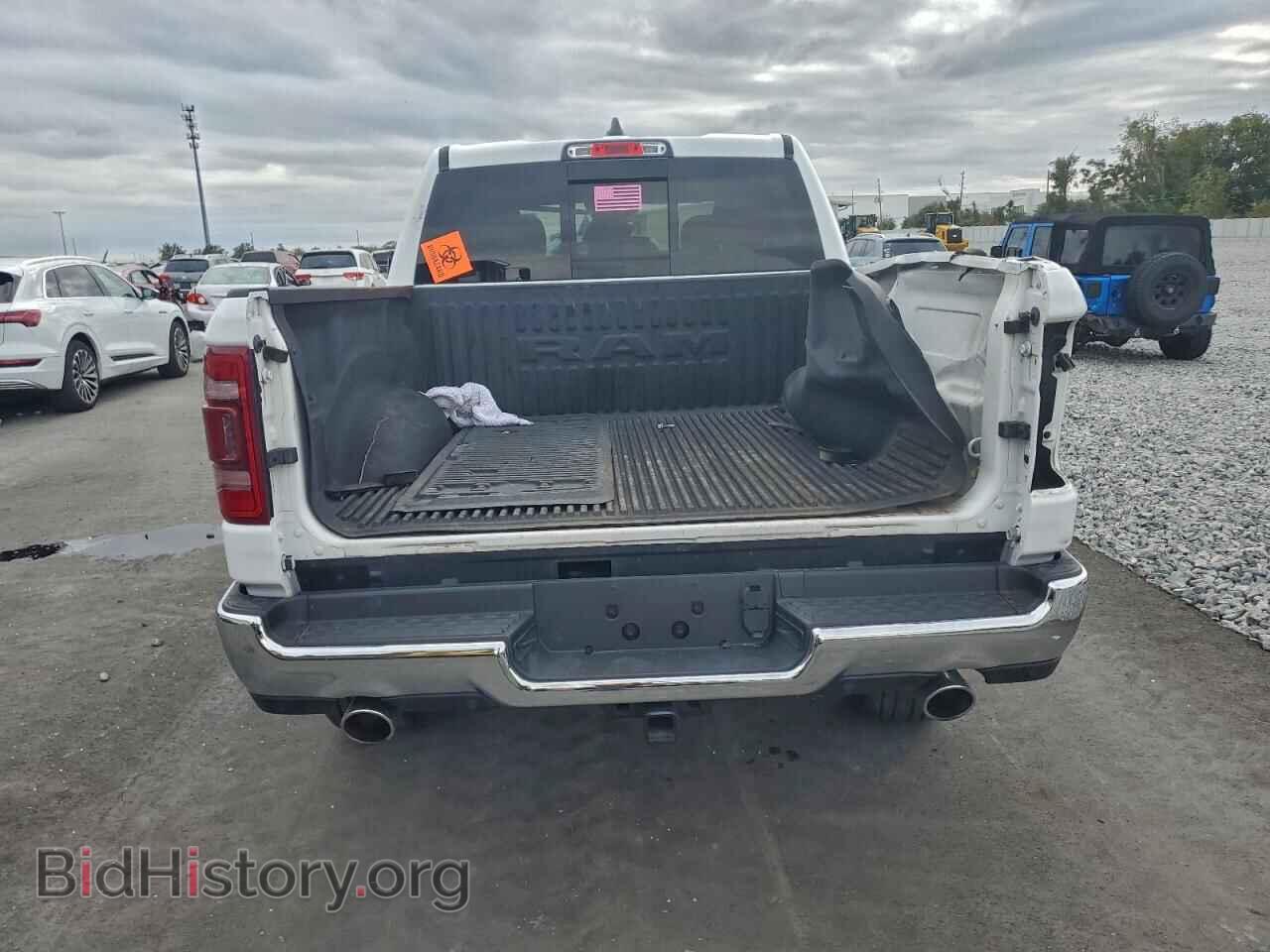 2022 RAM 1500 - VIN: 1C6SRFJT3NN109824 - Фото 6