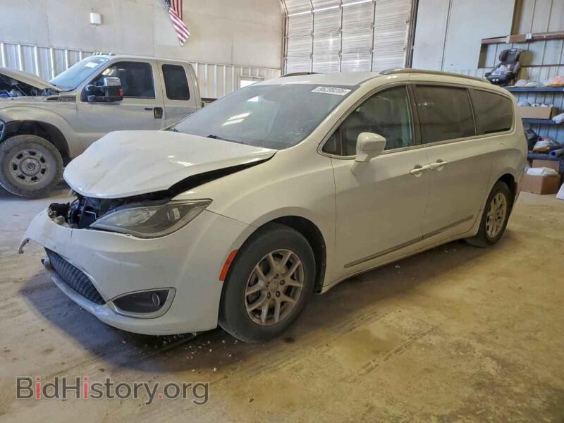 2020 Chrysler PACIFICA Touring L (VIN 2C4RC1BG5LR280751) — photo 1 of 14, Copart, damage: front end