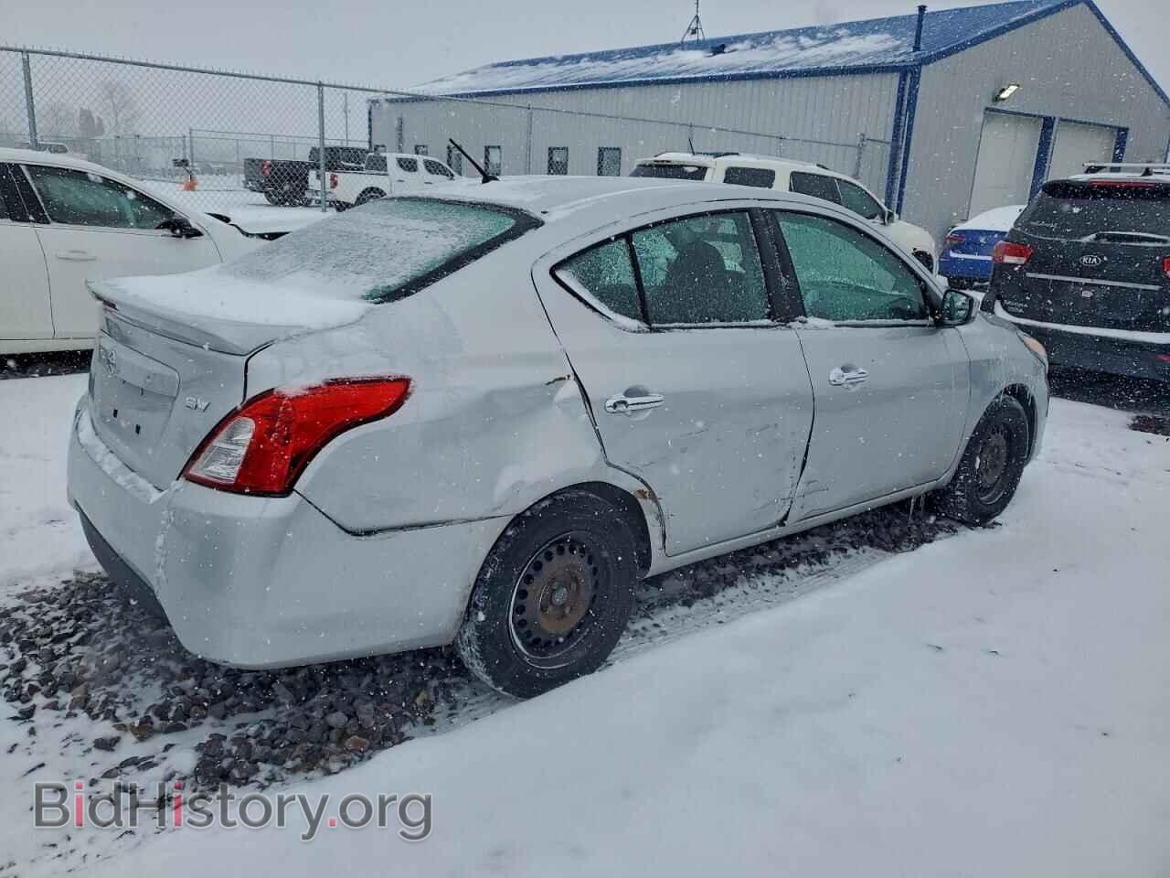 2017 NISSAN VERSA - VIN: 3N1CN7AP3HL801557 - Фото 3