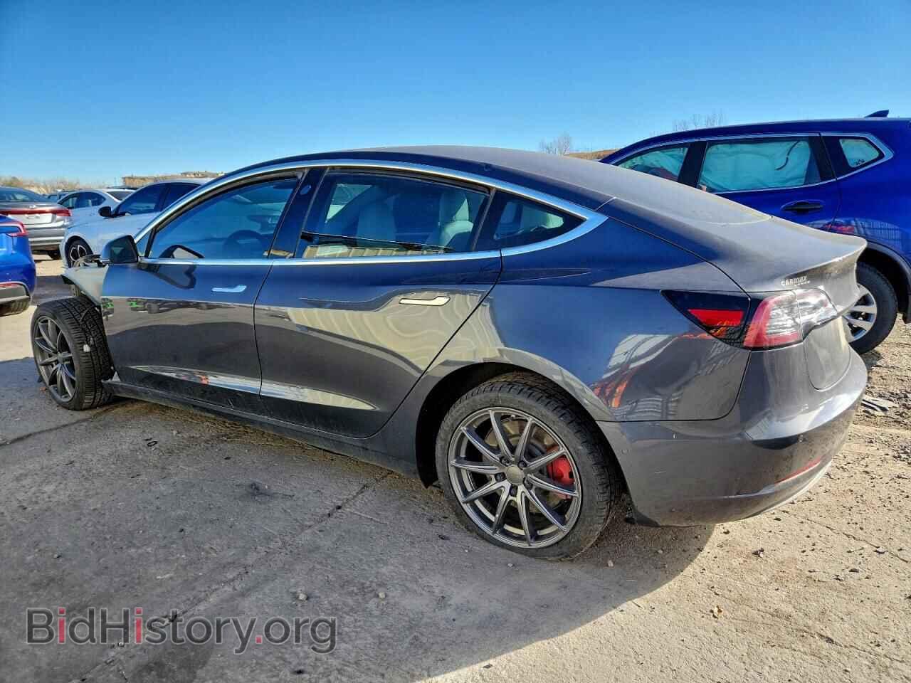 2018 TESLA MODEL 3 - VIN: 5YJ3E1EB3JF111868 - Photo 2