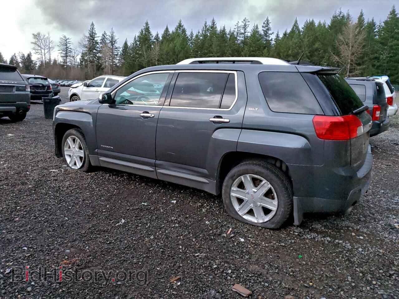 2011 GMC TERRAIN - VIN: 2CTFLXE57B6302284 - Photo 2