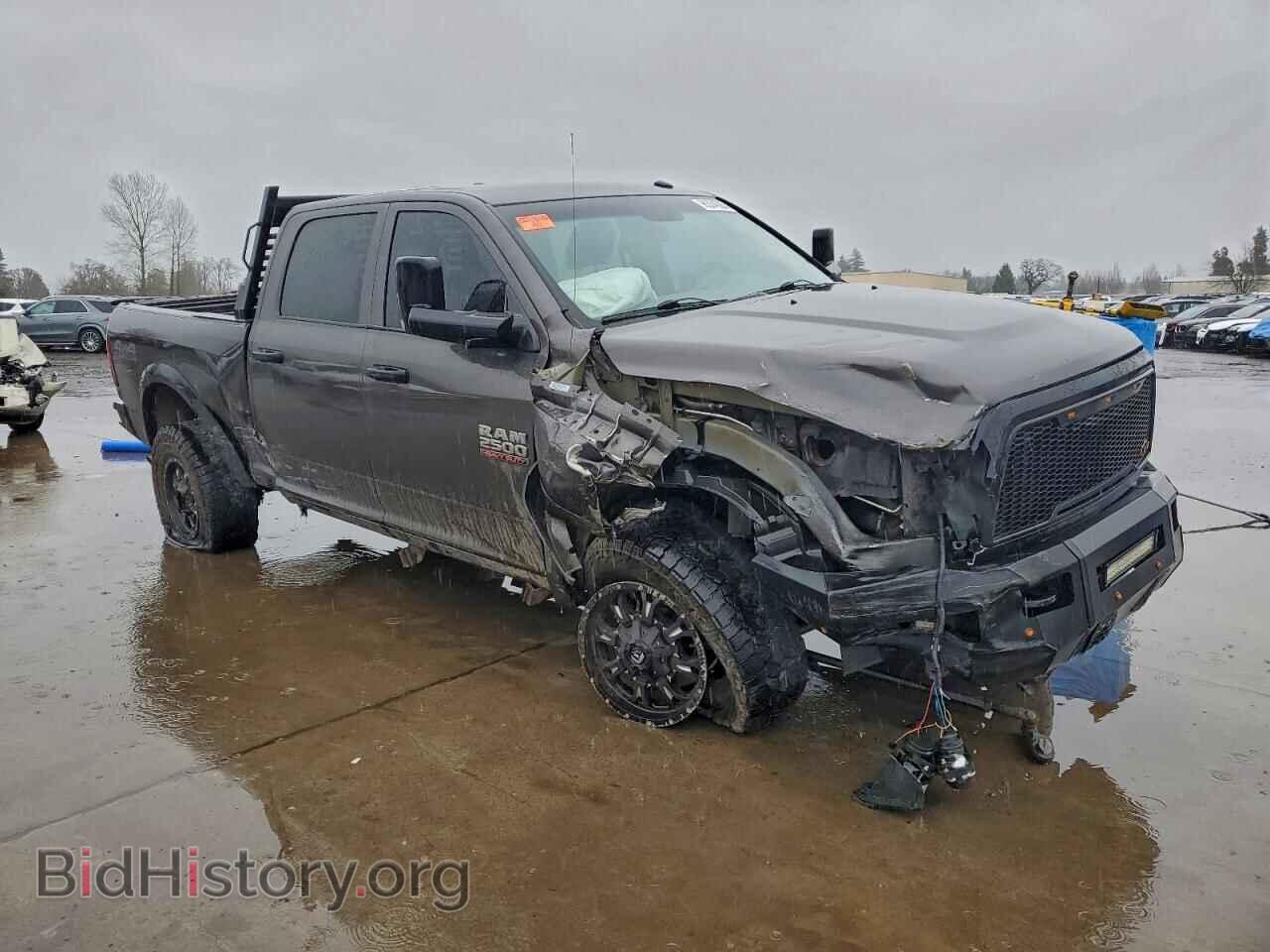 2018 RAM All Models - VIN: 3C6UR5CLXJG160126 - Photo 4