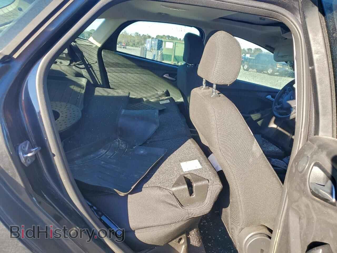 2017 FORD FOCUS - VIN: 1FADP3M29HL305801 - Фото 10