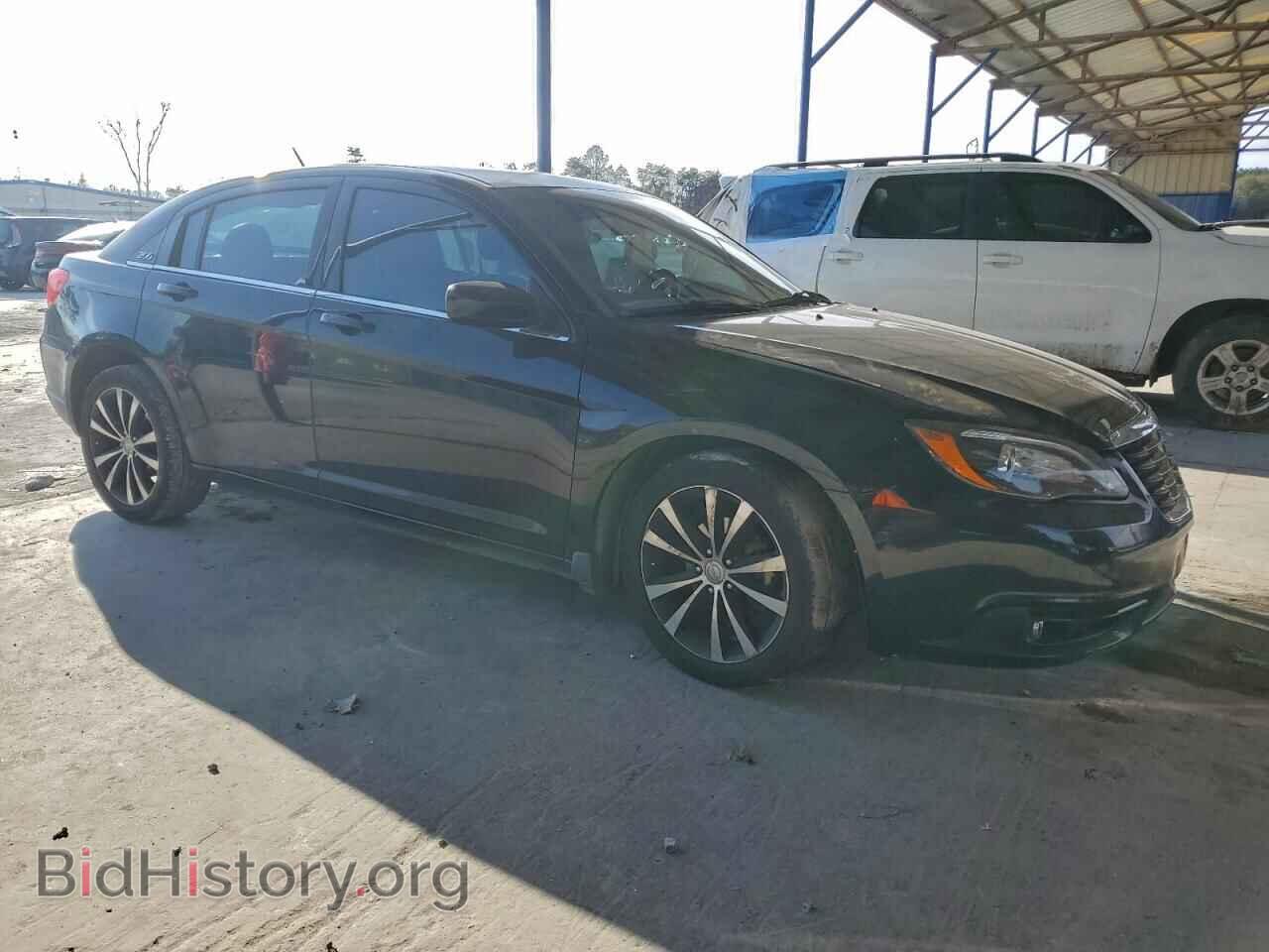 2013 CHRYSLER 200 - VIN: 1C3CCBCG0DN570540 - Фото 4