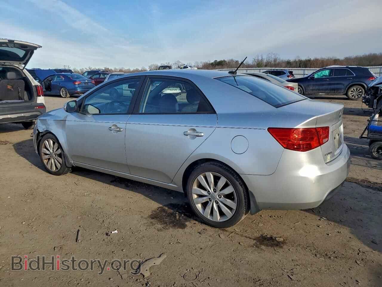 2010 KIA FORTE - VIN: KNAFW4A37A5137821 - Фото 2