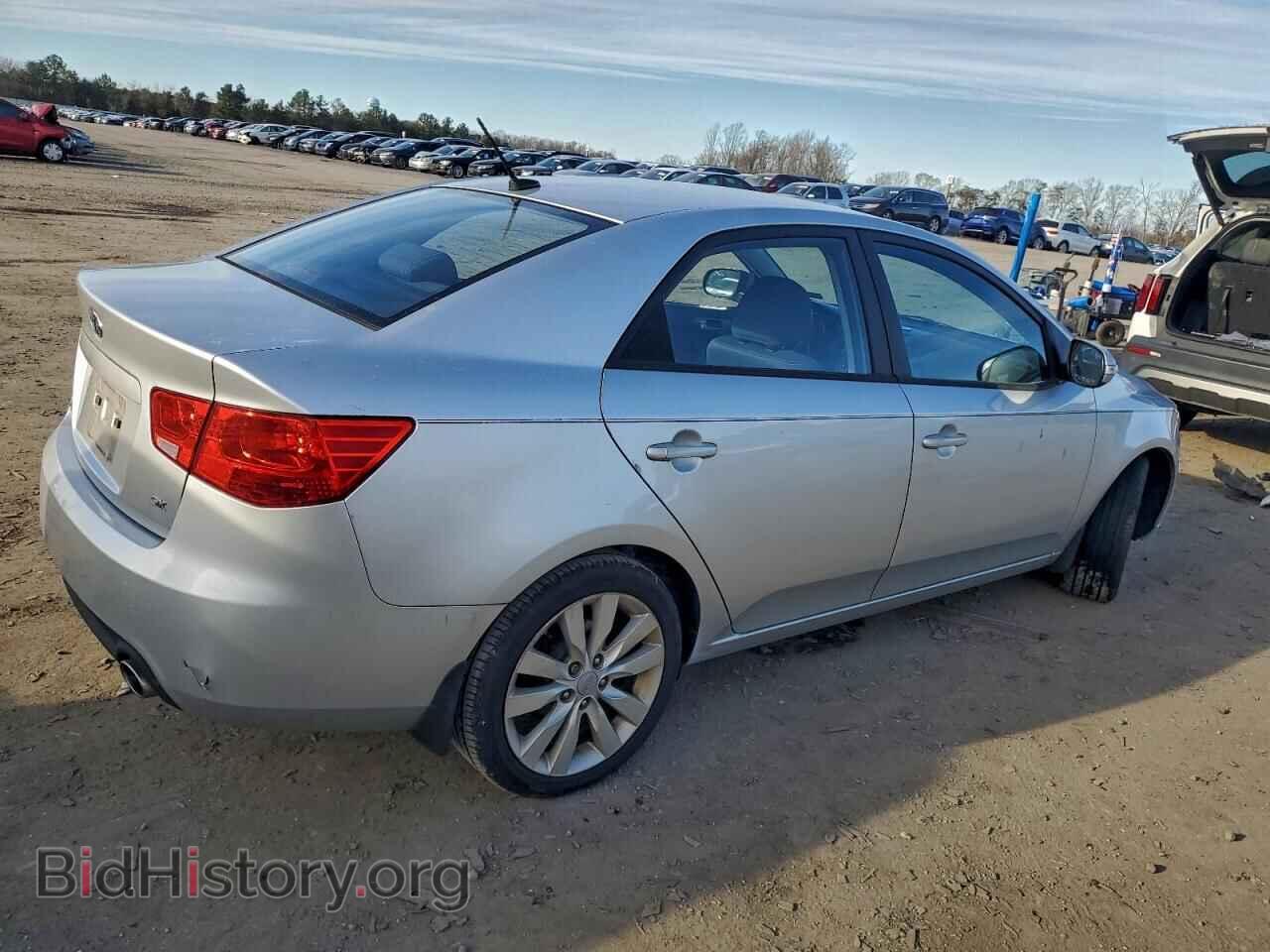 2010 KIA FORTE - VIN: KNAFW4A37A5137821 - Фото 3