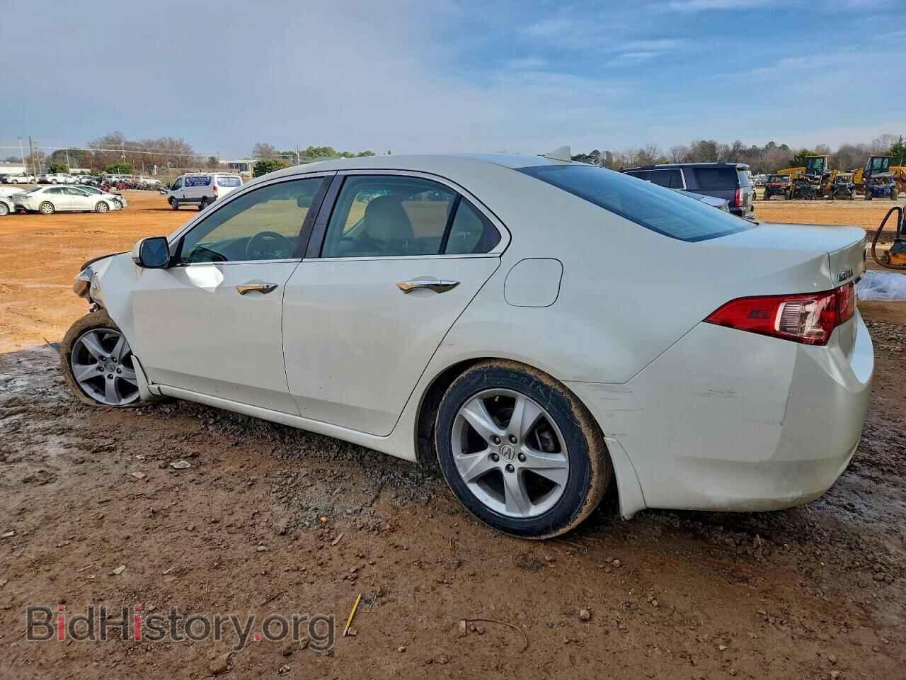 2011 ACURA TSX - VIN: JH4CU2F67BC000246 - Фото 2