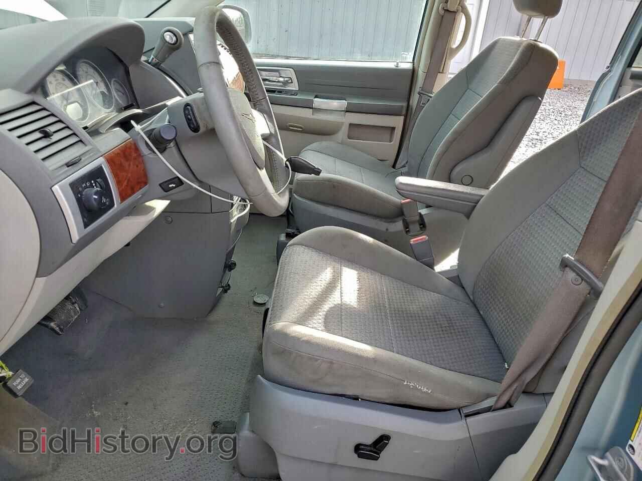 2008 CHRYSLER MINIVAN - VIN: 2A8HR54PX8R786767 - Фото 7
