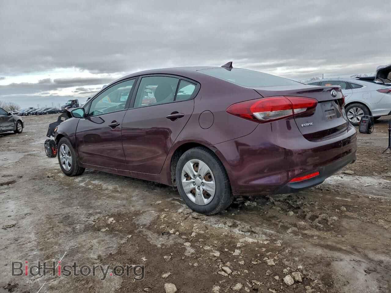 2017 KIA FORTE - VIN: 3KPFK4A72HE038470 - Фото 2
