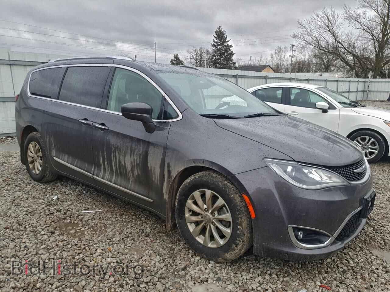 2019 CHRYSLER PACIFICA - VIN: 2C4RC1BG2KR584621 - Photo 4