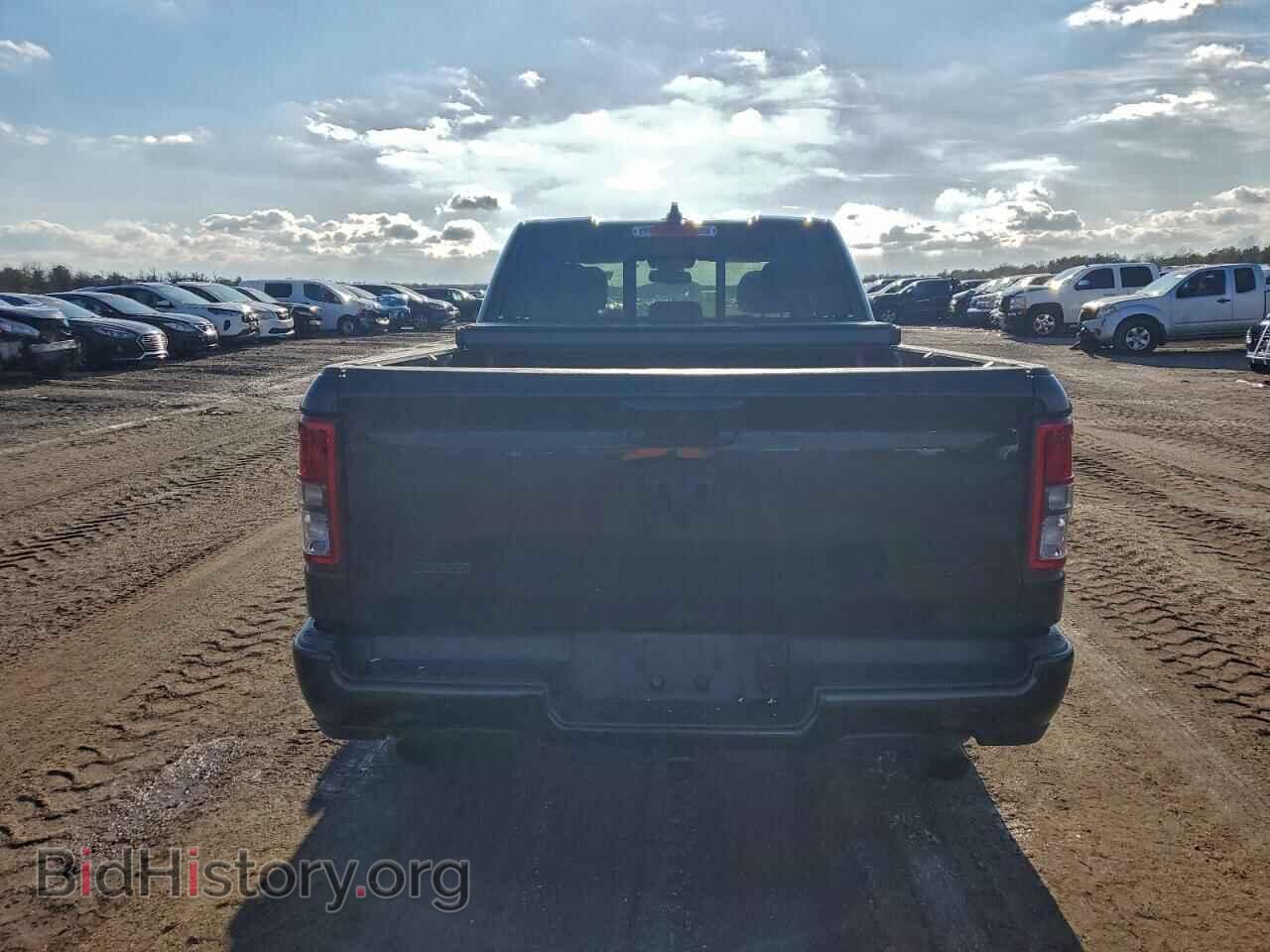 2019 RAM 1500 - VIN: 1C6SRFBT4KN603040 - Фото 6