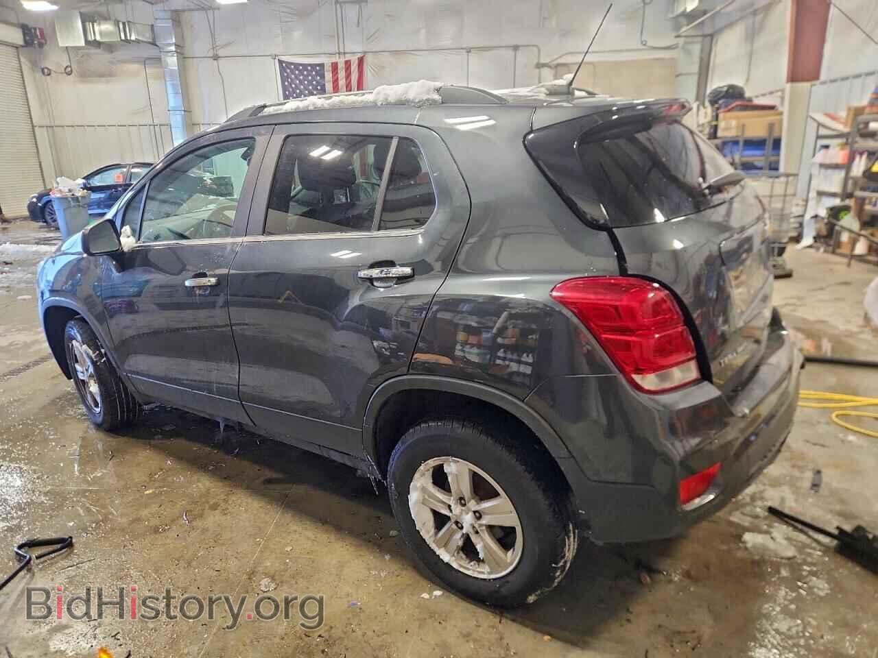 2017 CHEVROLET TRAX - VIN: 3GNCJPSBXHL219703 - Фото 2
