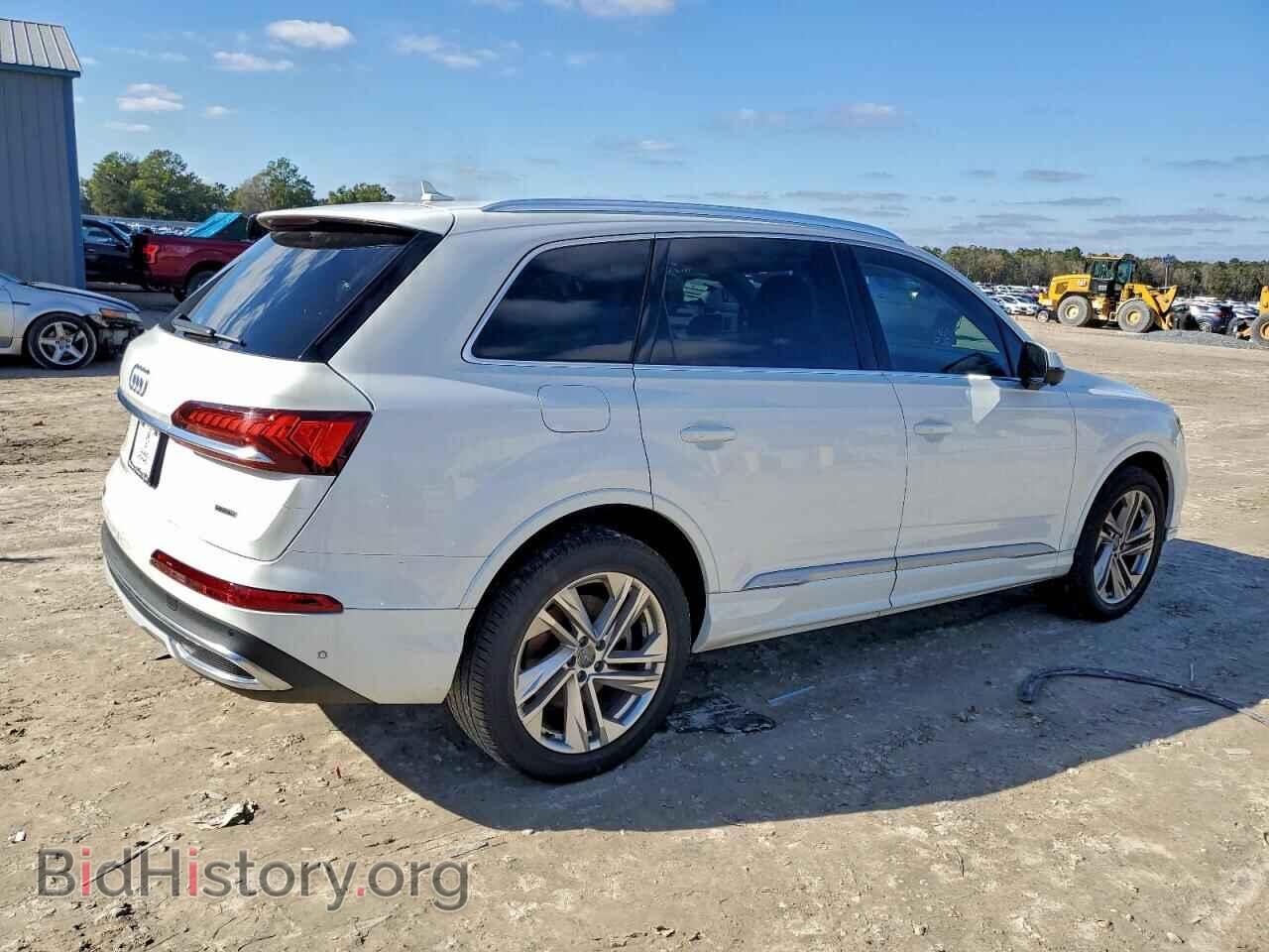 2020 AUDI Q7 - VIN: WA1LXAF71LD002625 - Photo 3