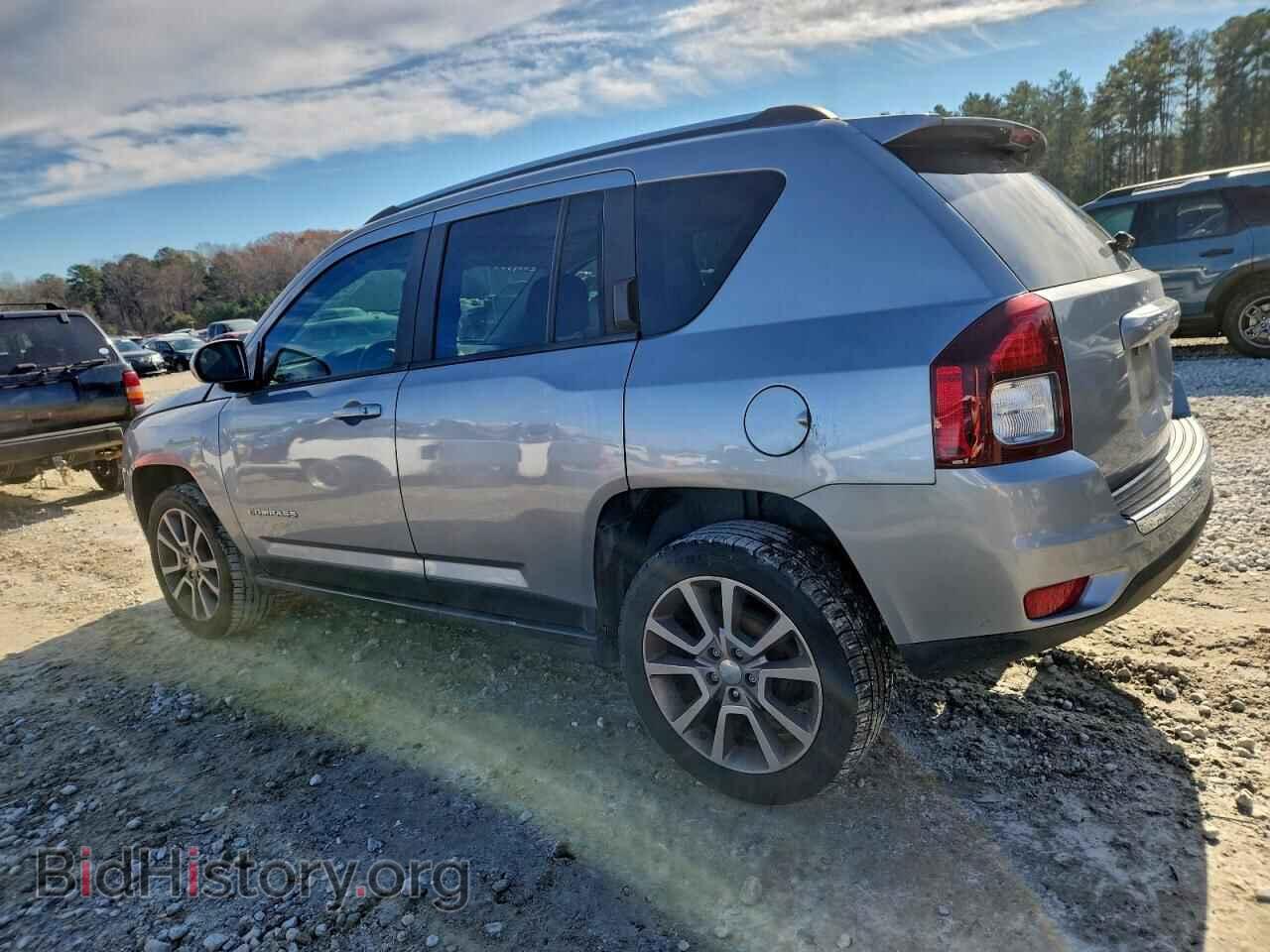2017 JEEP COMPASS - VIN: 1C4NJCEAXHD150692 - Фото 2