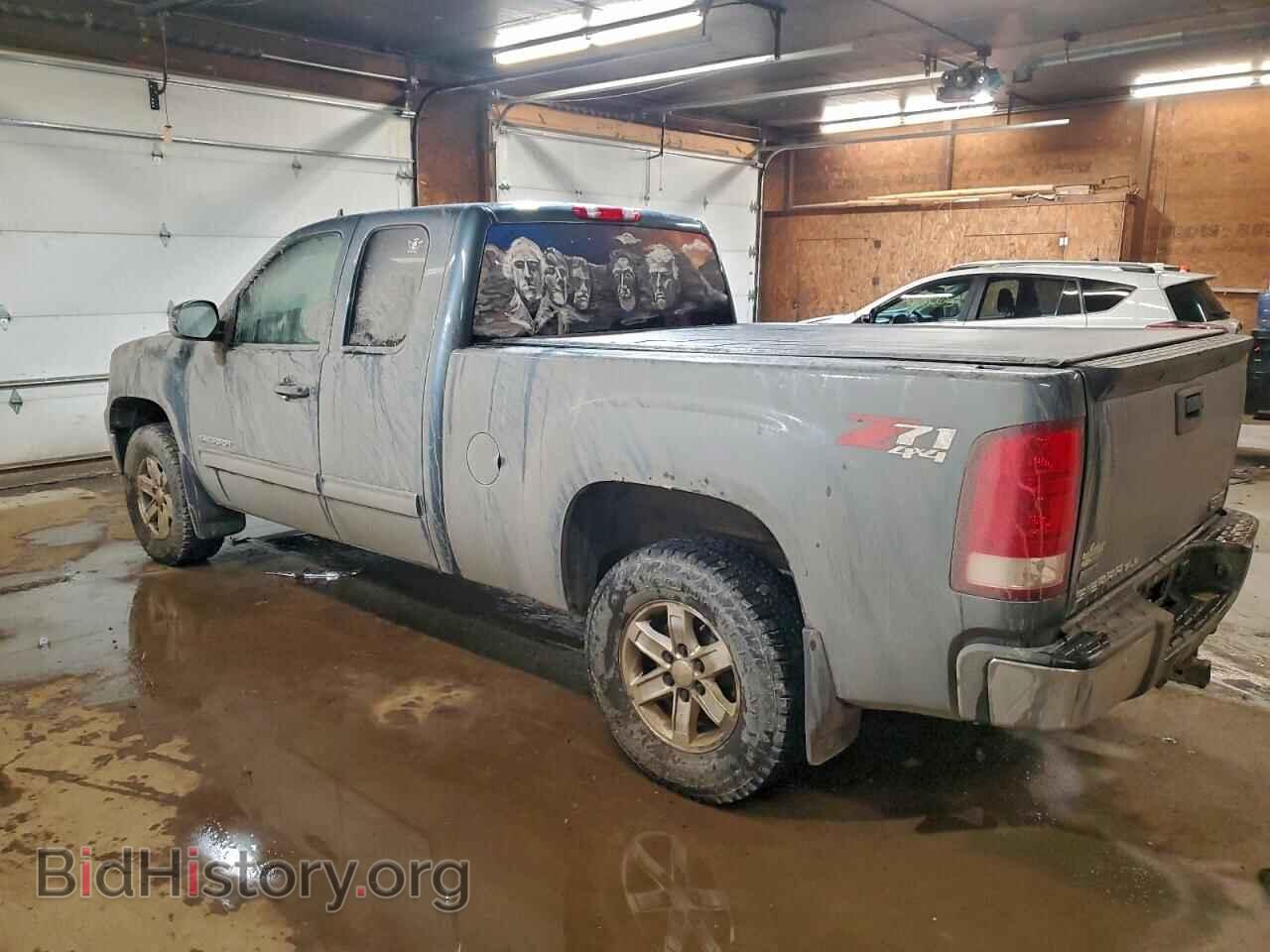 2010 GMC SIERRA - VIN: 1GTSKVE39AZ252944 - Фото 2