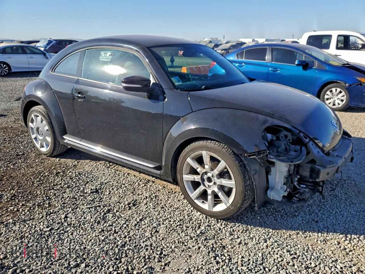 2012 VOLKSWAGEN BEETLE - VIN: 3VWJP7AT7CM661010 - Photo 4