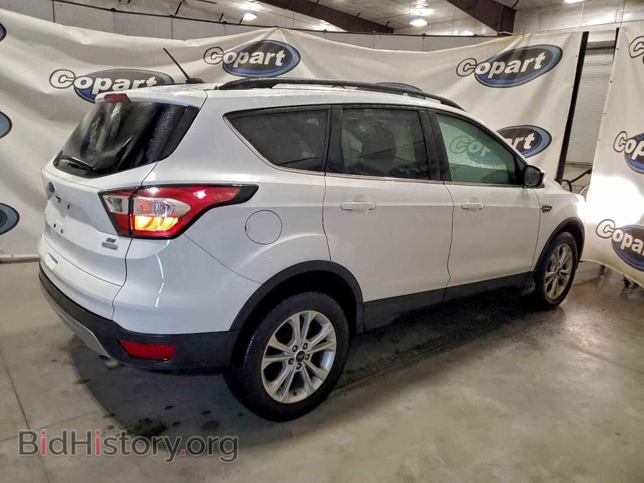 2017 FORD ESCAPE - VIN: 1FMCU0GD8HUB09719 - Фото 3