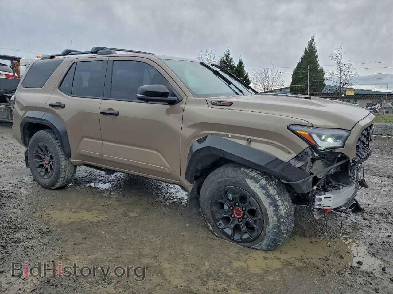 2025 TOYOTA 4RUNNER - VIN: JTEVB5BR8S5000564 - Фото 4